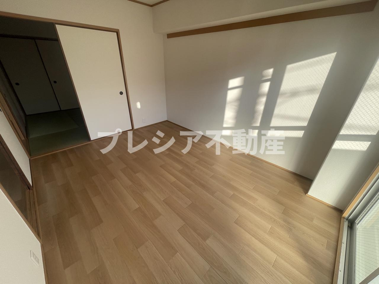ロワール甲子園の居間・リビング