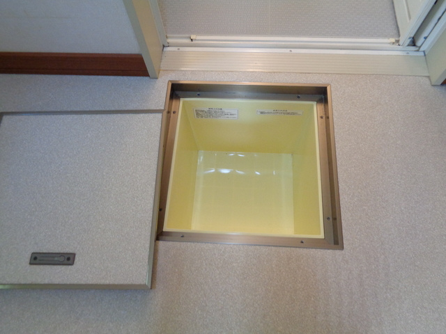 野庭町ヘーベルハウスの収納|あると便利な床下収納