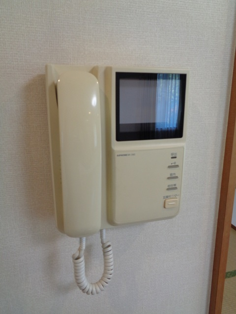 野庭町ヘーベルハウスのセキュリティ|安心のTVモニタ付きインタホン