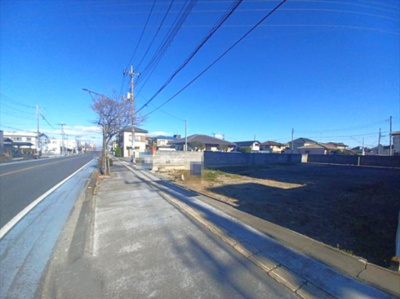 【前面道路含む現地写真】 | 熊谷市中央2丁目　3500万　土地