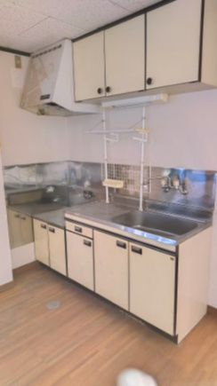 ６６２７６　岐阜市近島店舗付きアパートのキッチン