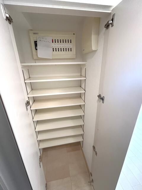 アトラスステイシア文京千駄木のその他|シューズボックス