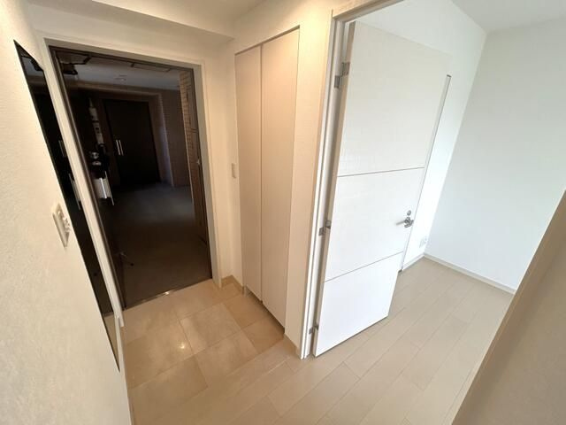 アトラスステイシア文京千駄木の玄関