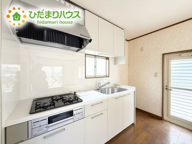 いわき市泉ケ丘３丁目　中古戸建のキッチン