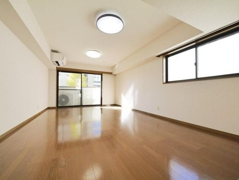 【居間・リビング】