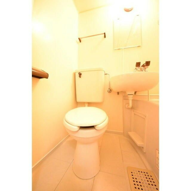 エクセル８ｔｈの洗面所