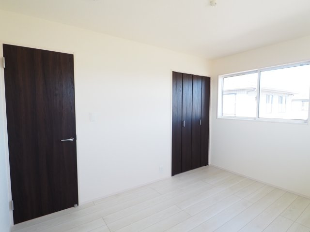 【洋室】 | Blooming　Garden　笹木野北寺畑　１号棟 | ★内覧予約で新米4kg★