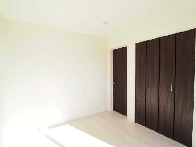 【洋室】 | Blooming　Garden　笹木野北寺畑　１号棟 | ★内覧予約で新米4kg★