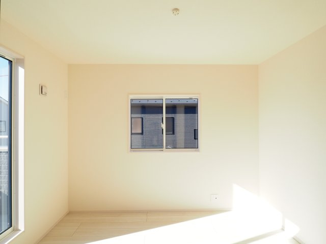 【洋室】 | Blooming　Garden　笹木野北寺畑　１号棟 | ★内覧予約で新米4kg★