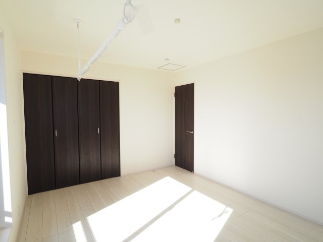 【洋室】 | Blooming　Garden　笹木野北寺畑　１号棟 | ★内覧予約で新米4kg★