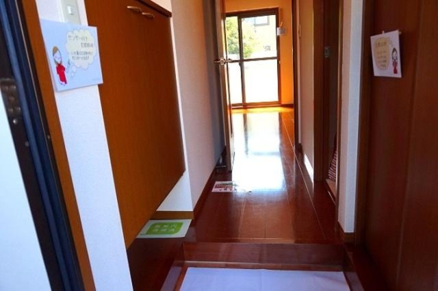 エスポワールＹⅢの玄関