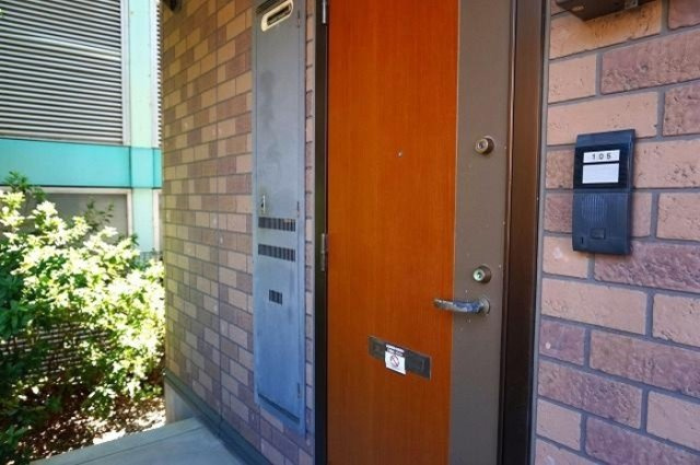 エスポワールＹⅢのエントランス