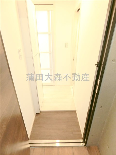 THE ROOM'S ザルームス大森町駅前の玄関|玄関