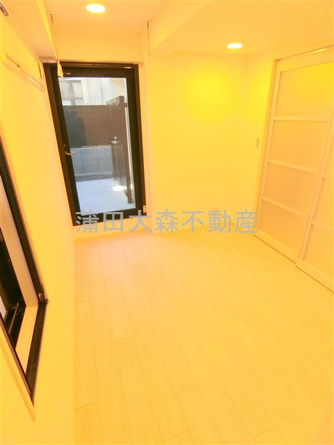 THE ROOM'S ザルームス大森町駅前の居間・リビング|洋室　