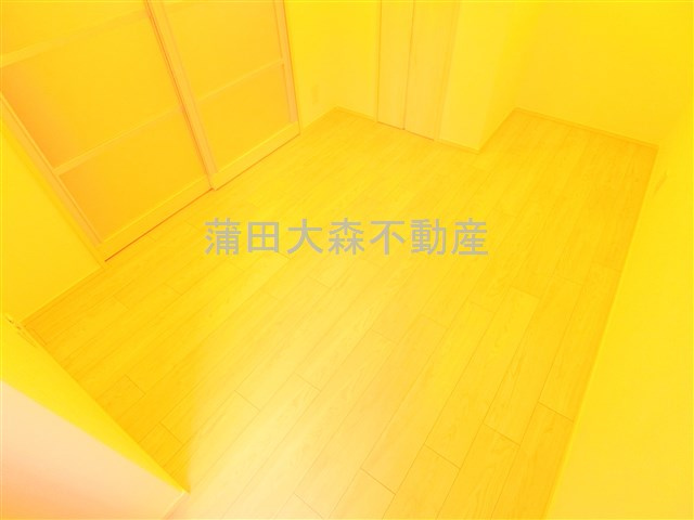 THE ROOM'S ザルームス大森町駅前の居間・リビング