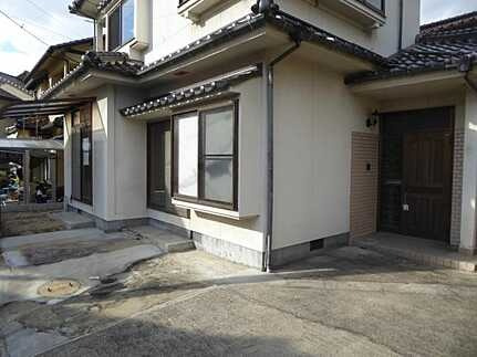 広島市安佐北区落合南９丁目　中古一戸建ての外観