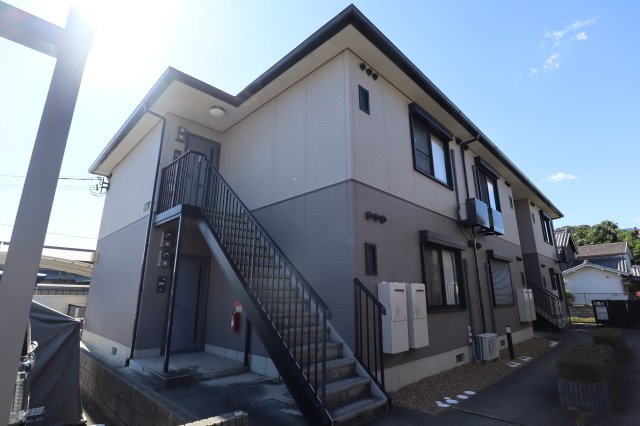 サウス・サンティーナの外観