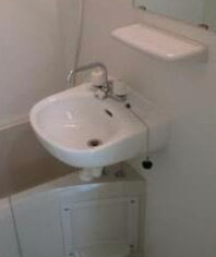 エスポワール西尾久の洗面所