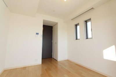 【居間・リビング】 | プラウドフラット鶴見Ⅱ | 賃貸 神奈川県横浜市鶴見区豊岡町