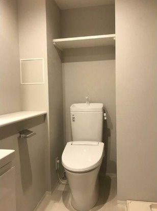 Gran Duo三軒茶屋Ⅳ　礼金0　ペット相談　最上階のトイレ
