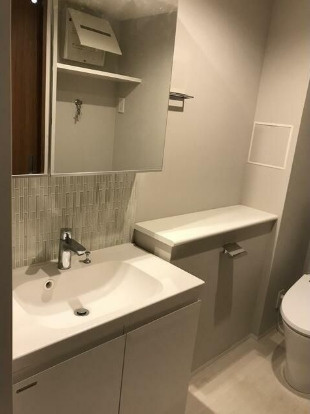 Gran Duo三軒茶屋Ⅳ　礼金0　ペット相談　最上階の洗面所