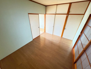 【寝室】