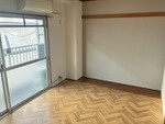 サンヒルズ光明池の洋室|落ち着いた色調の洋室です