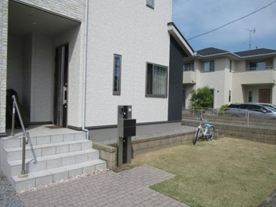 【庭】 | 筑西市菅谷4LDK中古住宅