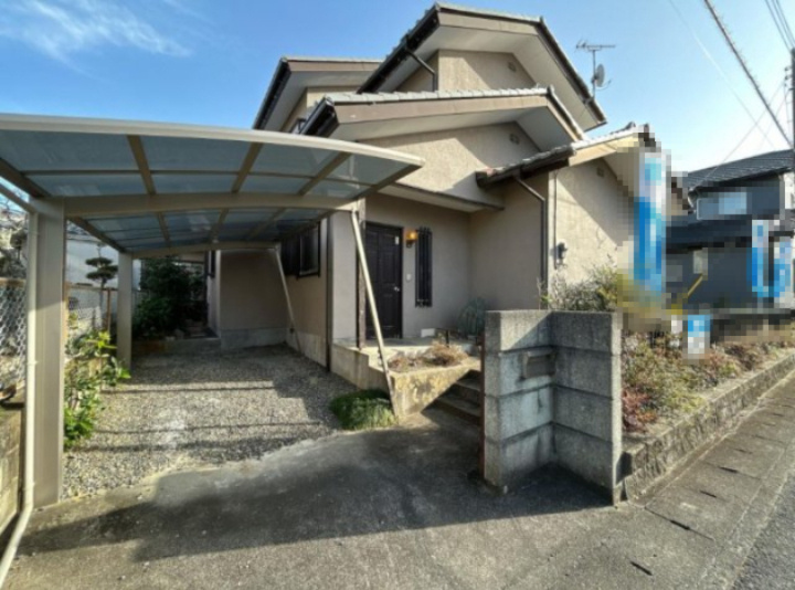 北茨城市中郷町汐見ヶ丘3丁目　中古戸建の駐車場