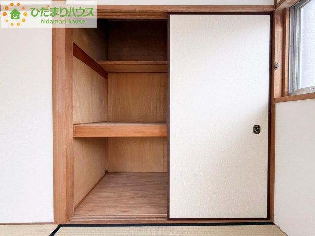 北茨城市中郷町汐見ヶ丘3丁目　中古戸建の収納|和室B　収納