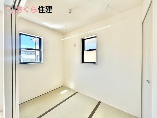 リーブルガーデン　第6下野小金井　１号棟の洋室|扱いやすくデザイン性の高い畳の和室はお昼寝スペースや、お孫さんが泊まりに来たら客間にもなります。
