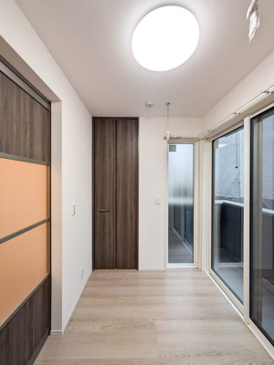 【洋室】 | D-RESIDENCE東田町 | 落ち着いた色調の洋室です