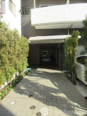 【エントランス】 | ラルジュマノワール