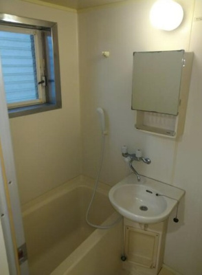 【浴室】 | カーメルⅠ