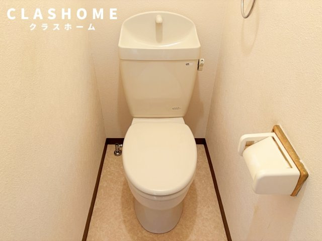 ファミール八幡　　刈谷市近郊の賃貸はクラスホーム刈谷店のトイレ