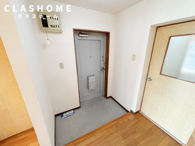 ファミール八幡　　刈谷市近郊の賃貸はクラスホーム刈谷店の玄関