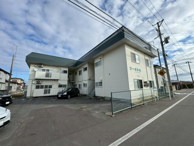 青森県十和田市　一棟アパートの外観