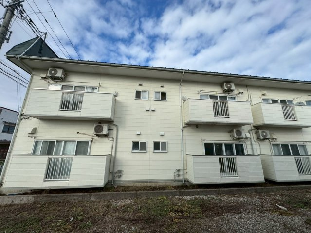 青森県十和田市　一棟アパートの外観