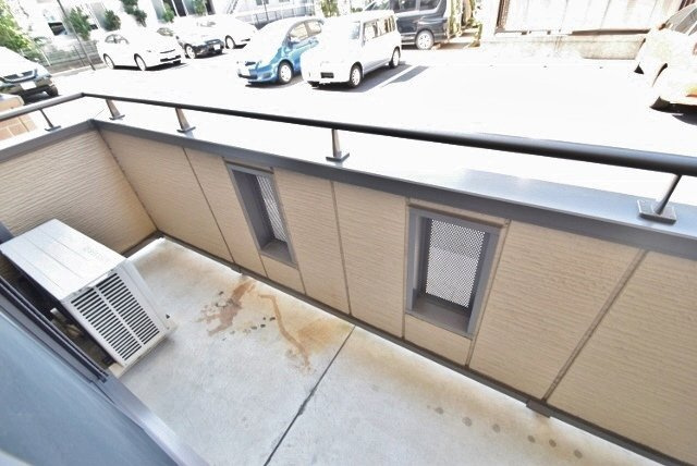 パークサイド西船のバルコニー|奥行きのあるベランダ