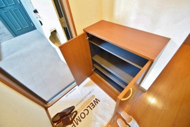 パークサイド西船の玄関|沢山入ります