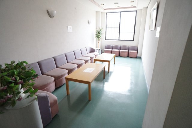 アスカ２１大和小泉のロビー
