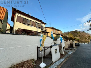 宝塚市御殿山４丁目中古戸建の外観
