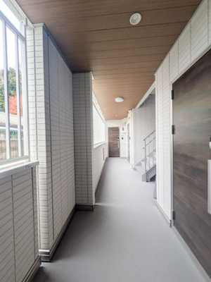 【ロビー】 | D-Sereno富士見町