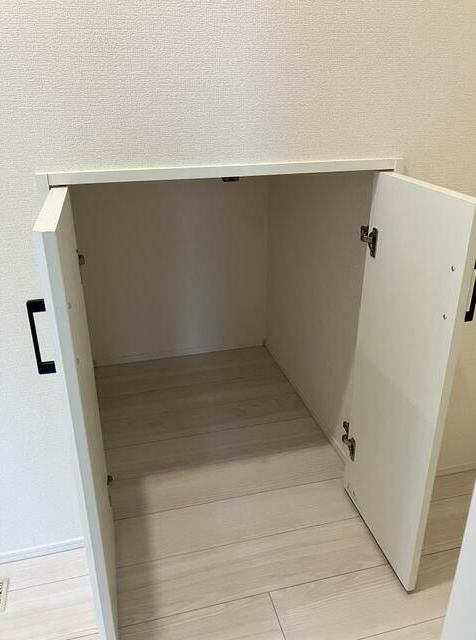 リナージュＬ　熊本東区尾ノ上３丁目２４-1期の収納