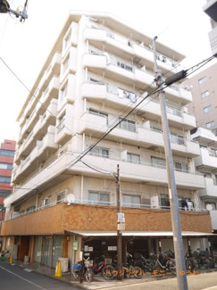 【外観】 | 住む人を映し出す洗練された佇まいは、いつまでも輝き続けながらいつしか街の風景に溶け込んでいきます。