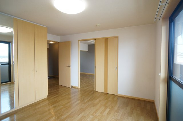 グランドソレーユの居間・リビング