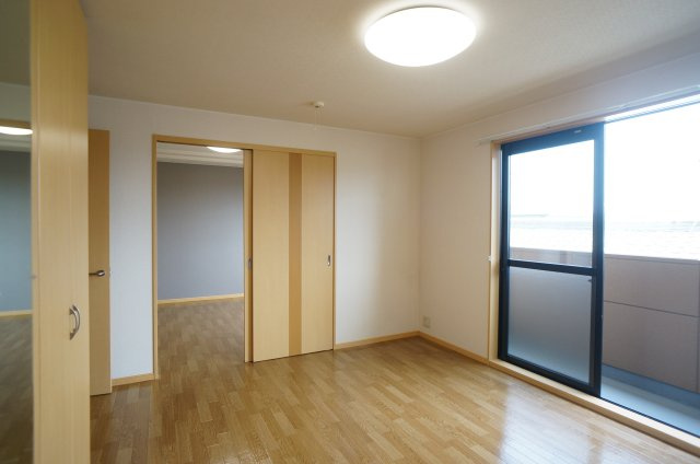 グランドソレーユの居間・リビング