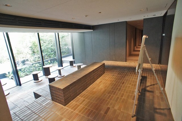 プライムメゾン浅草イーストのロビー