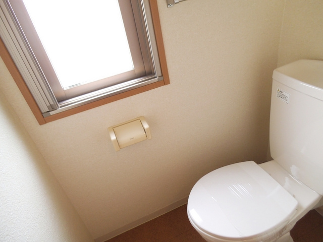 ノーザンハウスのトイレ|温水洗浄便座付きです☆