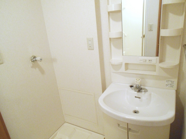 ノーザンハウスの洗面所|独立洗面台あります☆